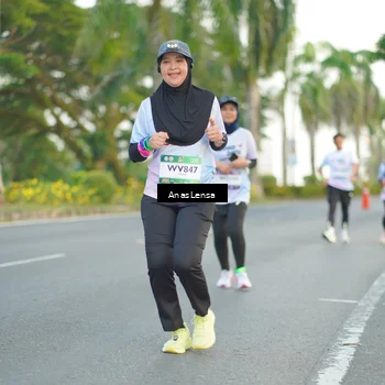 Runner Photo 7745854