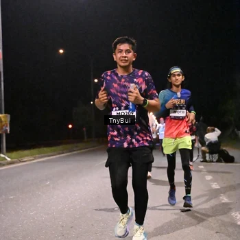 Runner Photo 7745857