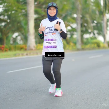 Runner Photo 7745870