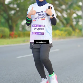 Runner Photo 7745873