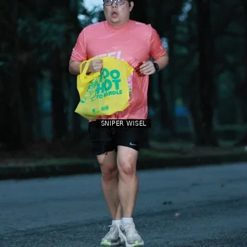 Runner Photo 7745884