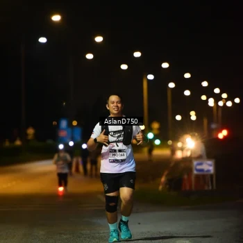 Runner Photo 7745885