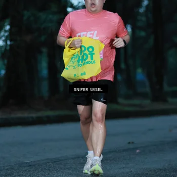 Runner Photo 7745889