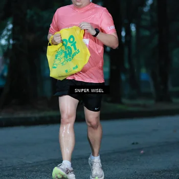 Runner Photo 7745896