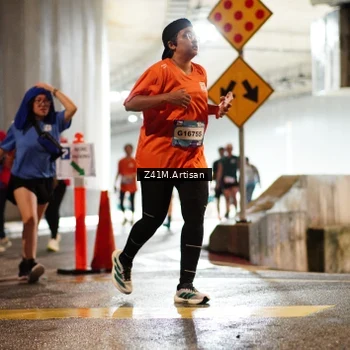 Runner Photo 7745902