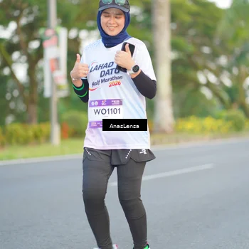 Runner Photo 7745903