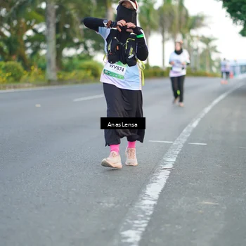 Runner Photo 7745921