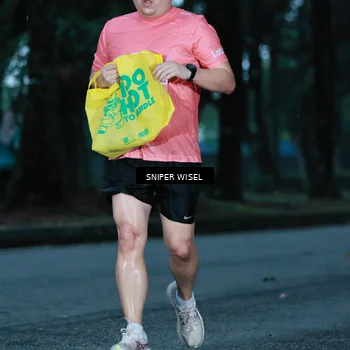 Runner Photo 7745932