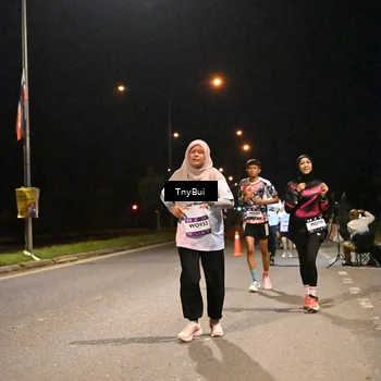 Runner Photo 7745935