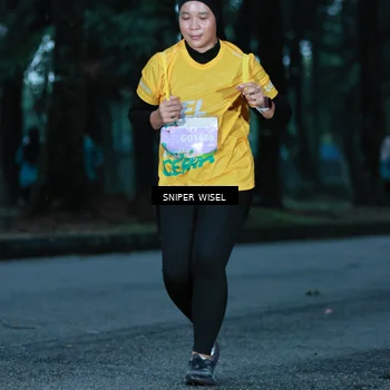 Runner Photo 7745948