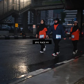 Runner Photo 7745951