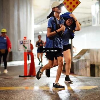Runner Photo 7745995