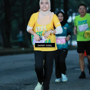 Runner Photo 7746009