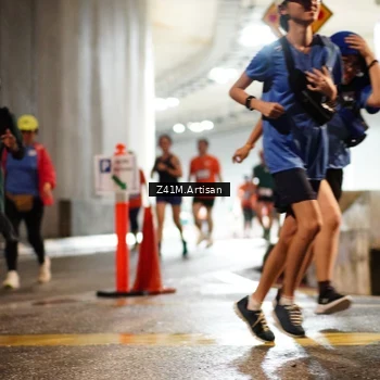 Runner Photo 7746011
