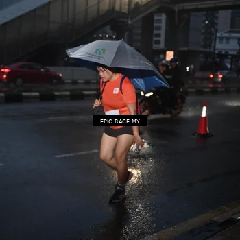 Runner Photo 7746017