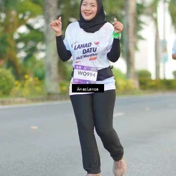 Runner Photo 7746038
