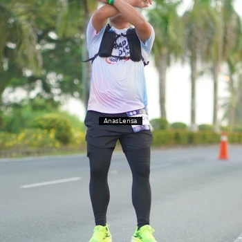 Runner Photo 7746044