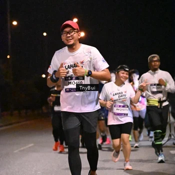 Runner Photo 7746045