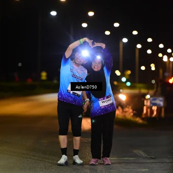Runner Photo 7746079