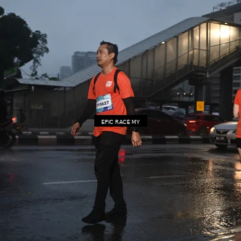 Runner Photo 7746083