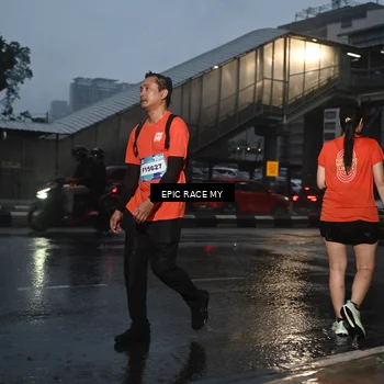 Runner Photo 7746087