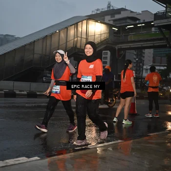 Runner Photo 7746093