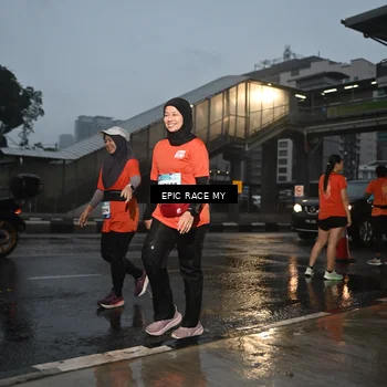 Runner Photo 7746101