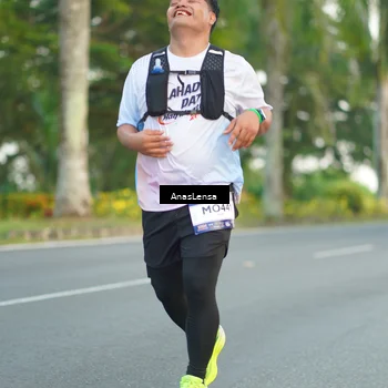 Runner Photo 7746103
