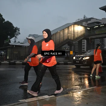 Runner Photo 7746111