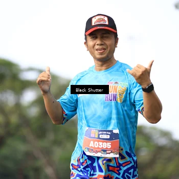 Runner Photo 7746114