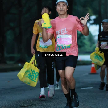 Runner Photo 7746127
