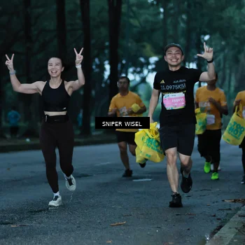 Runner Photo 7746141