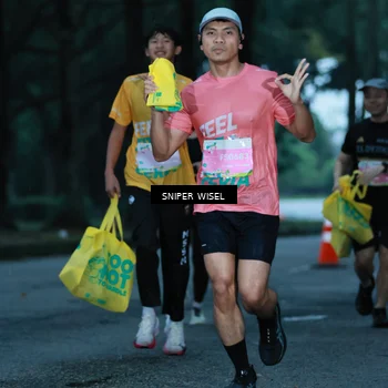 Runner Photo 7746148