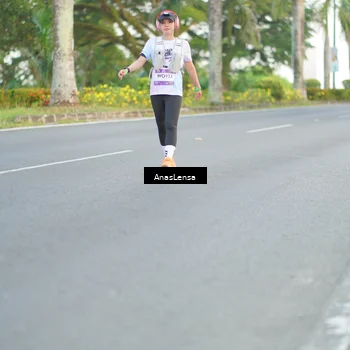 Runner Photo 7746151