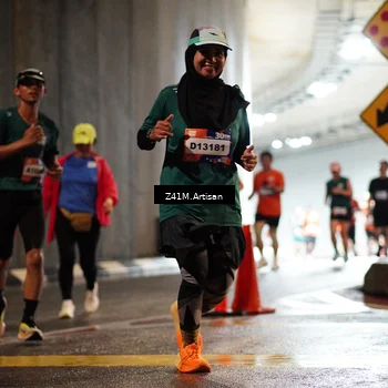 Runner Photo 7746153
