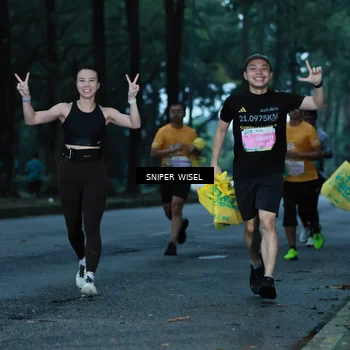 Runner Photo 7746159