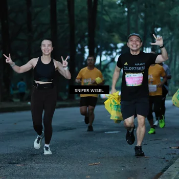 Runner Photo 7746182