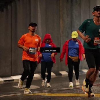 Runner Photo 7746188