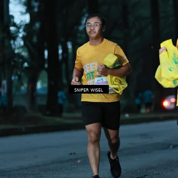 Runner Photo 7746190