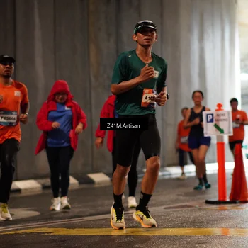 Runner Photo 7746192