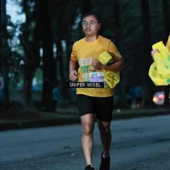Runner Photo 7746193
