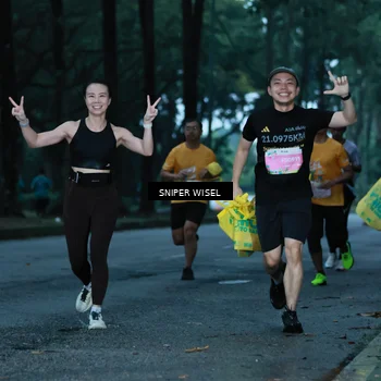 Runner Photo 7746195