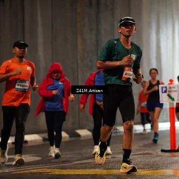 Runner Photo 7746198