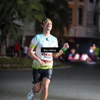 Runner Photo 7746223