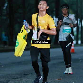Runner Photo 7746224