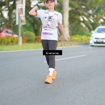 Runner Photo 7746233