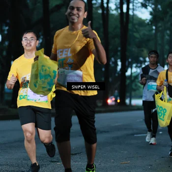 Runner Photo 7746239