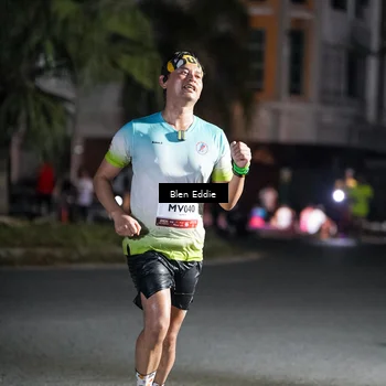 Runner Photo 7746242