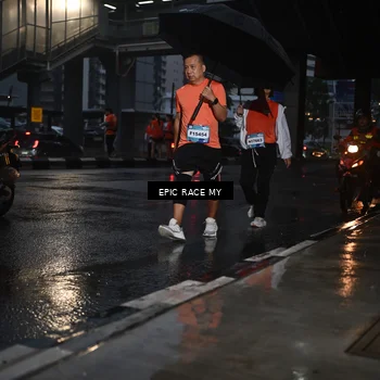 Runner Photo 7746251