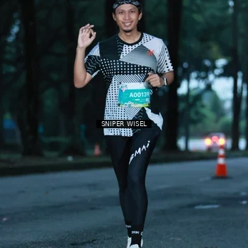 Runner Photo 7746253